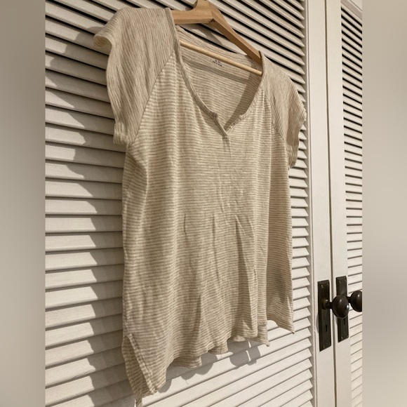 Madewell Short Sleeve Hi Low Striped Tan and Cream Tee Size XS - Picture 3 of 6